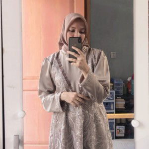 Sri Wulandari profile icon