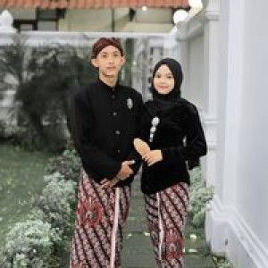 ApriLia Drastis Tianawati profile icon