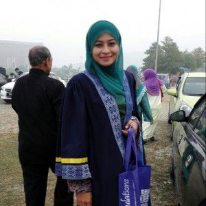 Alia Zulaika profile icon