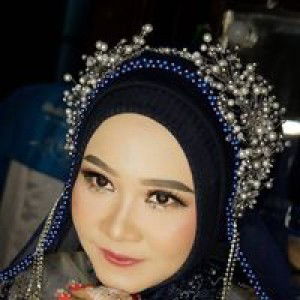 Sri Wahyuni profile icon