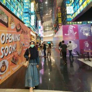 Indah Sari profile icon