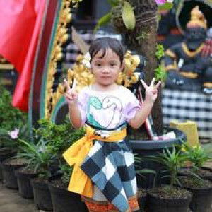 Dinda Kaysh profile icon