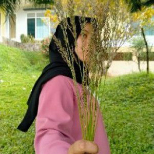 sabrina aisya profile icon