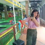 นุ๊กนุ๊ก ท่องยานอวกาศไกลลับฟ้า profile icon