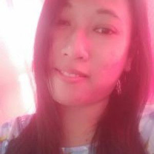 Pratiwi Sury profile icon