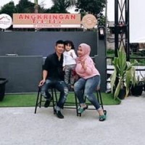 Iren Reni profile icon