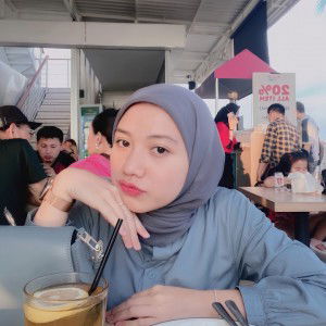 Iis Komalasari profile icon