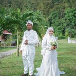 Pikah Pauzi profile icon