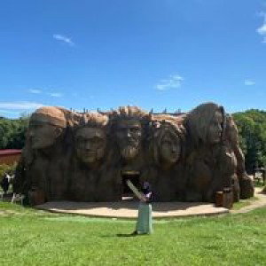 Vera Deano Desthiyanthi