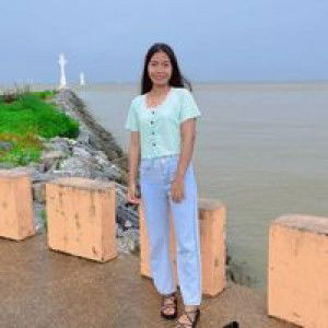 Phathinee Sonrat profile icon