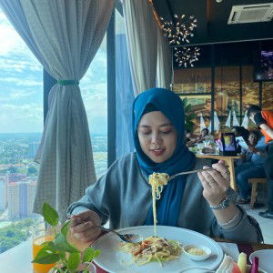 nadia salehudin profile icon