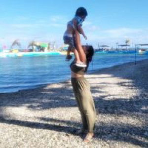 Karen Vesliño - Hernandez profile icon