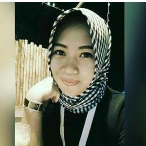 emmy apriani profile icon