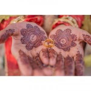 Isnaini Zein profile icon