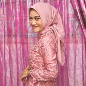 VioLa L Litayova profile icon