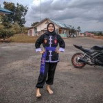 Devi Agustin profile icon