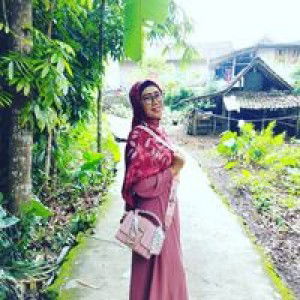 Vena Vesa Yulianti profile icon