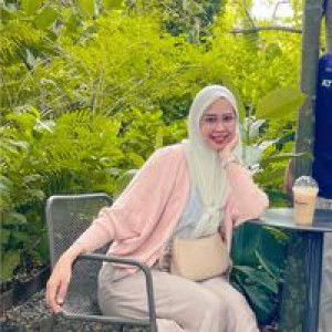 pareeda Damrongsart profile icon