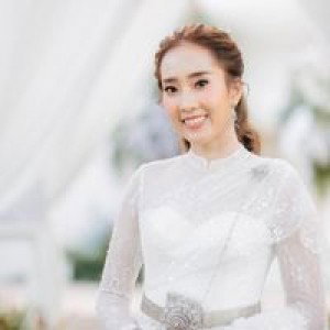 Prae Bunching profile icon