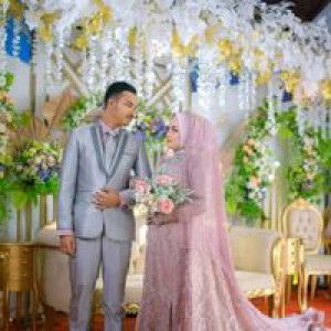 Shanty Septiani profile icon