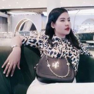 Miw Khumkaew profile icon