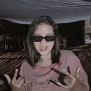 Devii Anggrainii profile icon