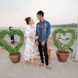 รัศมี สุขเจริญ ภัทยศ โคตรภักดี profile icon