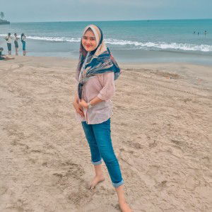 Yuni Andriani profile icon