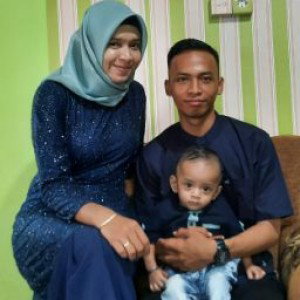 Wulan Juli Astuti profile icon