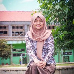 Iqlilah Nur'aini profile icon