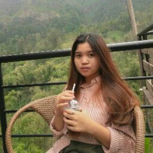 ella dwinurjayanti profile icon