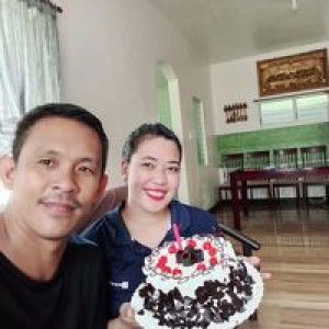 Ronche Chua Artates profile icon