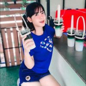 Praewa Chamni profile icon