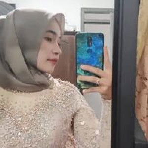 Rismayanti profile icon