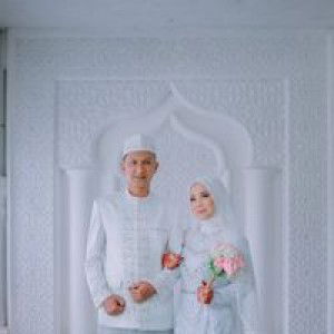 Mirna Wati Ar profile icon