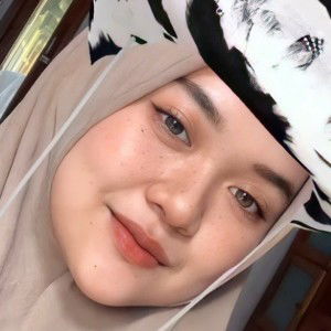 Monica Sumarno profile icon