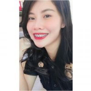 Chloe Calimbayan profile icon