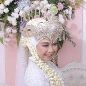 Marliana Dewi profile icon