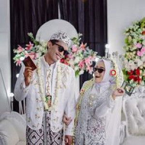 Nur Fitriana profile icon