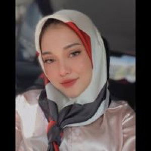 Eyna Nadya profile icon