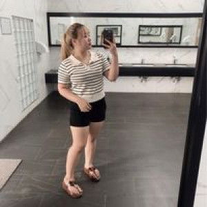 Taksina Noikhoai profile icon