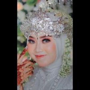 Nell Nell profile icon