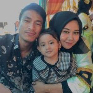 Fitri Yn profile icon