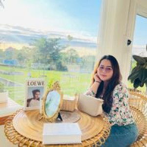 Fon Laddawan profile icon