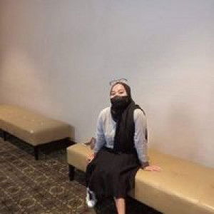 Euiz Cham Poy profile icon