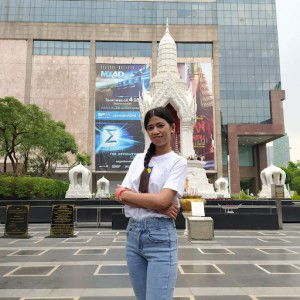 อุไรวรรณ สิทธิศร profile icon