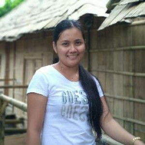 Huzel Lacumbes profile icon