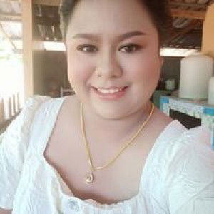 Fah Ananyaphon profile icon