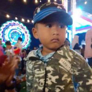 Sri Wahyuni profile icon