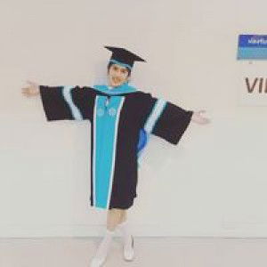 Charin Deejanhom profile icon